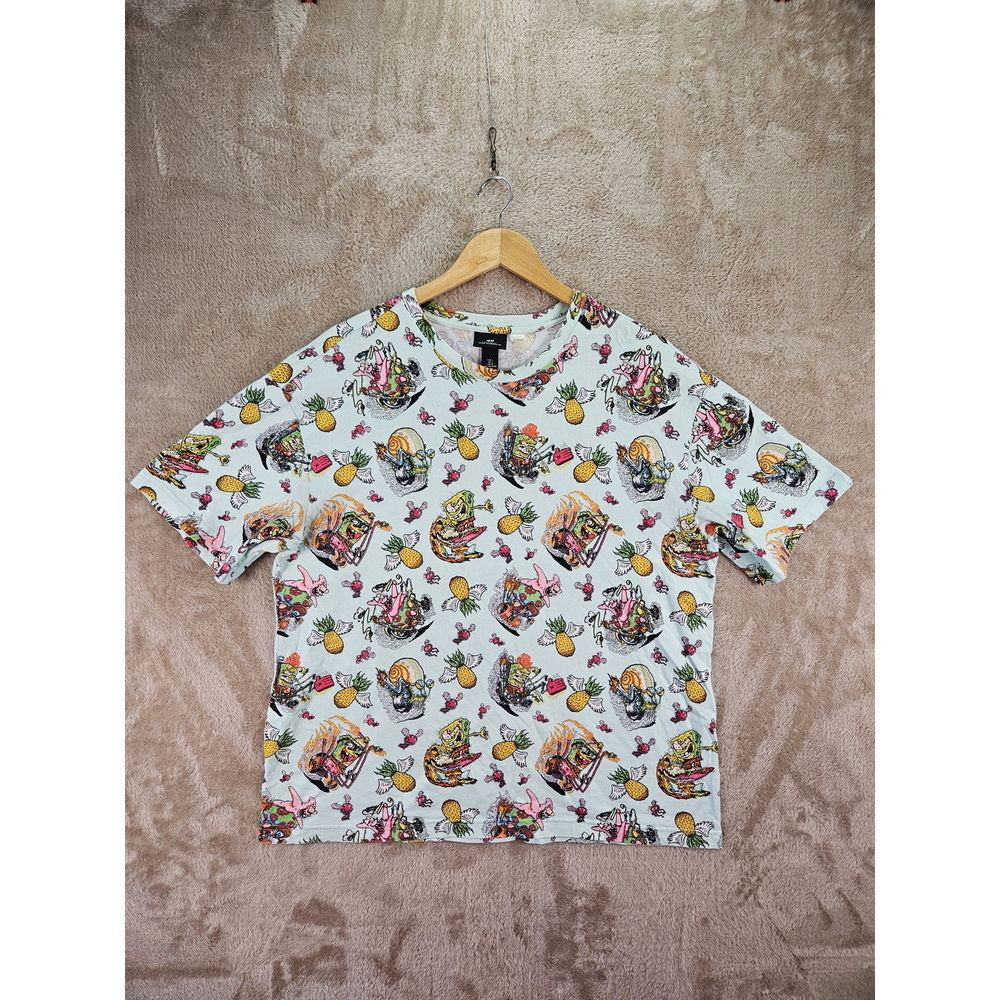 H&M SpongeBob SquarePants T-shirt All Over Print Tee Relaxed Fit Size L